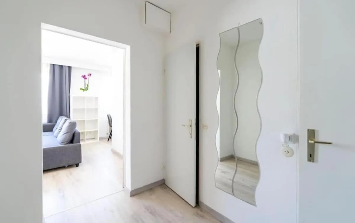Charming Long-Term Belvedere Apartment  Vienna