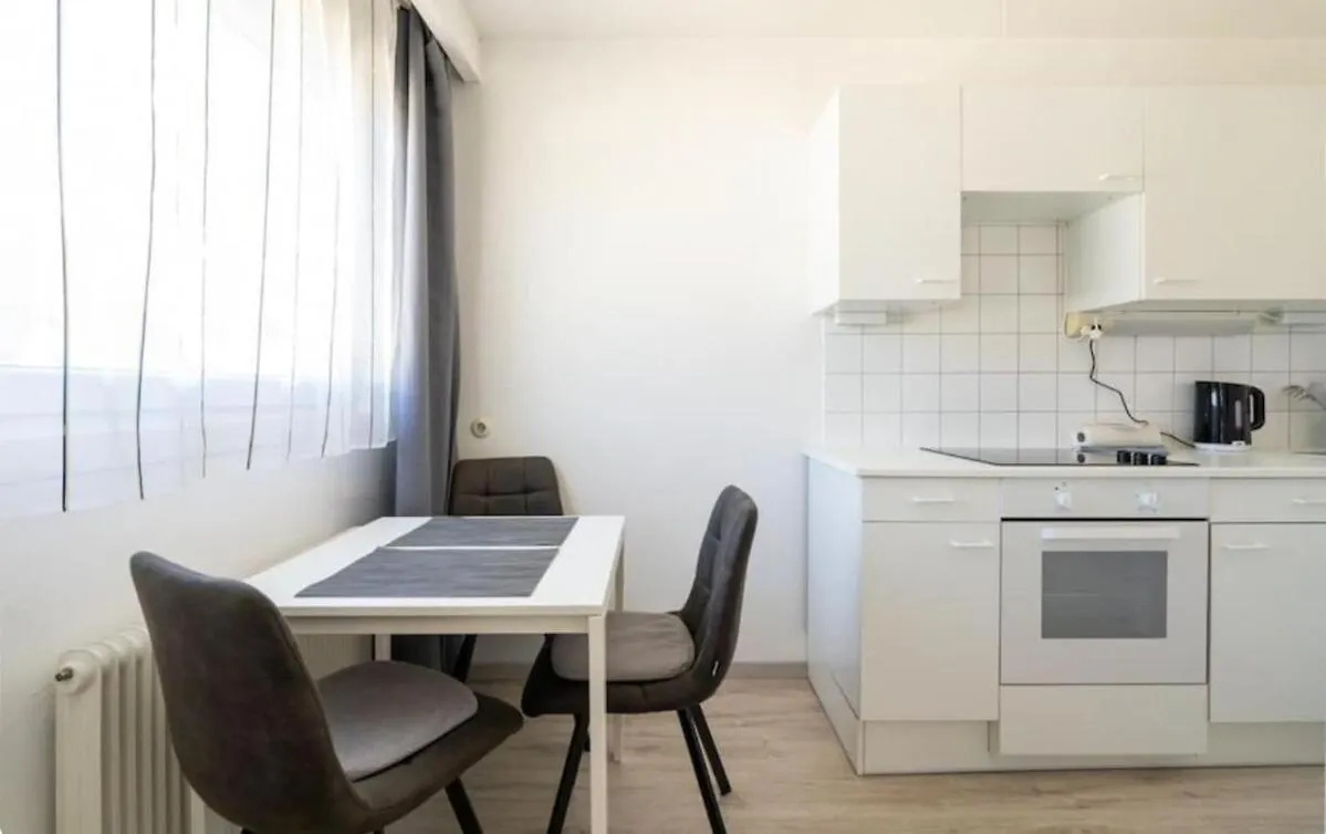 Charming Long-Term Belvedere Apartment 0*, Vienna